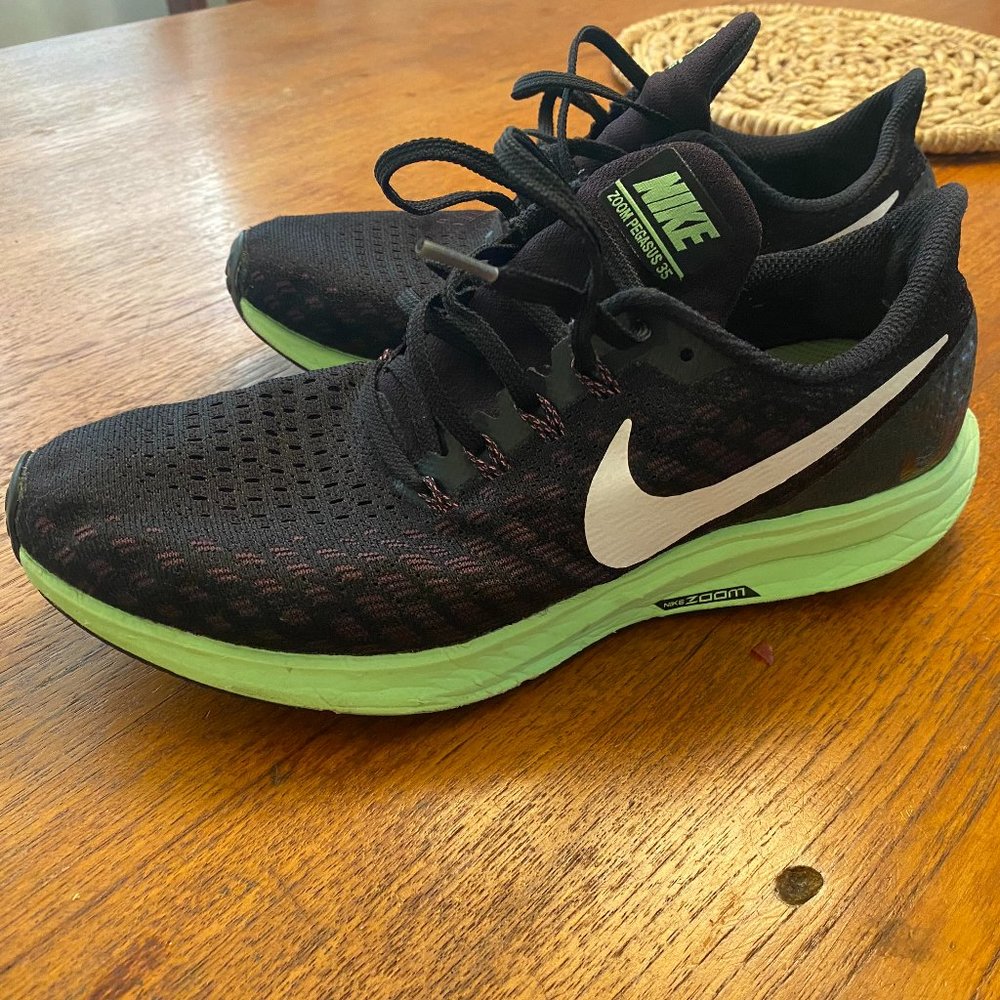 Men's Nike Pegasus 35 Size 8